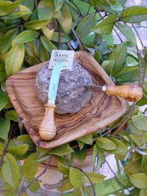 Couteau à fromage traditionnel en Bois d'Olivier