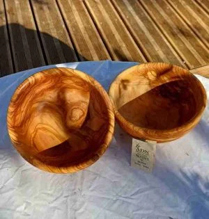 Saladier Moderne en Bois d'Olivier 18 cm env