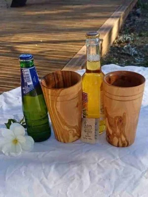 Verre a bière en bois d'olivier