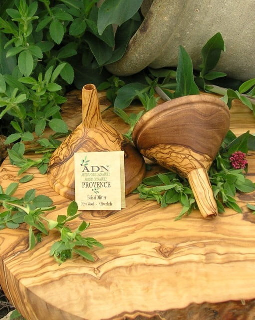 Entonnoir en Bois d’Olivier grand modèle
